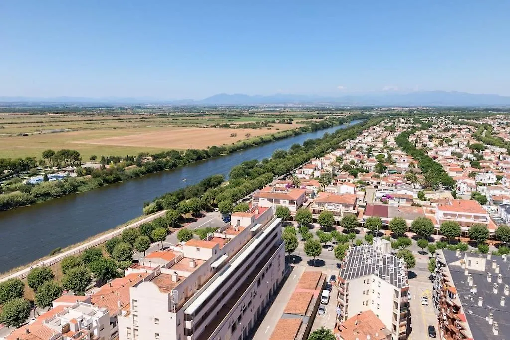 Manhattan Apartment Empuriabrava 0*,  Spain